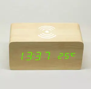 Ahşap dijital LED çalar saat ile kablosuz telefon şarj masa saati promosyon hediye logo özel yeni tasarım masaüstü saati