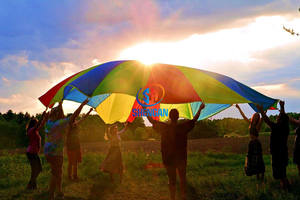 <span class=keywords><strong>Parachute</strong></span> pour enfants de 20 pieds, 8 poignées (avec boule océanique), <span class=keywords><strong>jeu</strong></span> <span class=keywords><strong>coopératif</strong></span> de <span class=keywords><strong>parachute</strong></span> pour enfants en plein air - Product Image 4