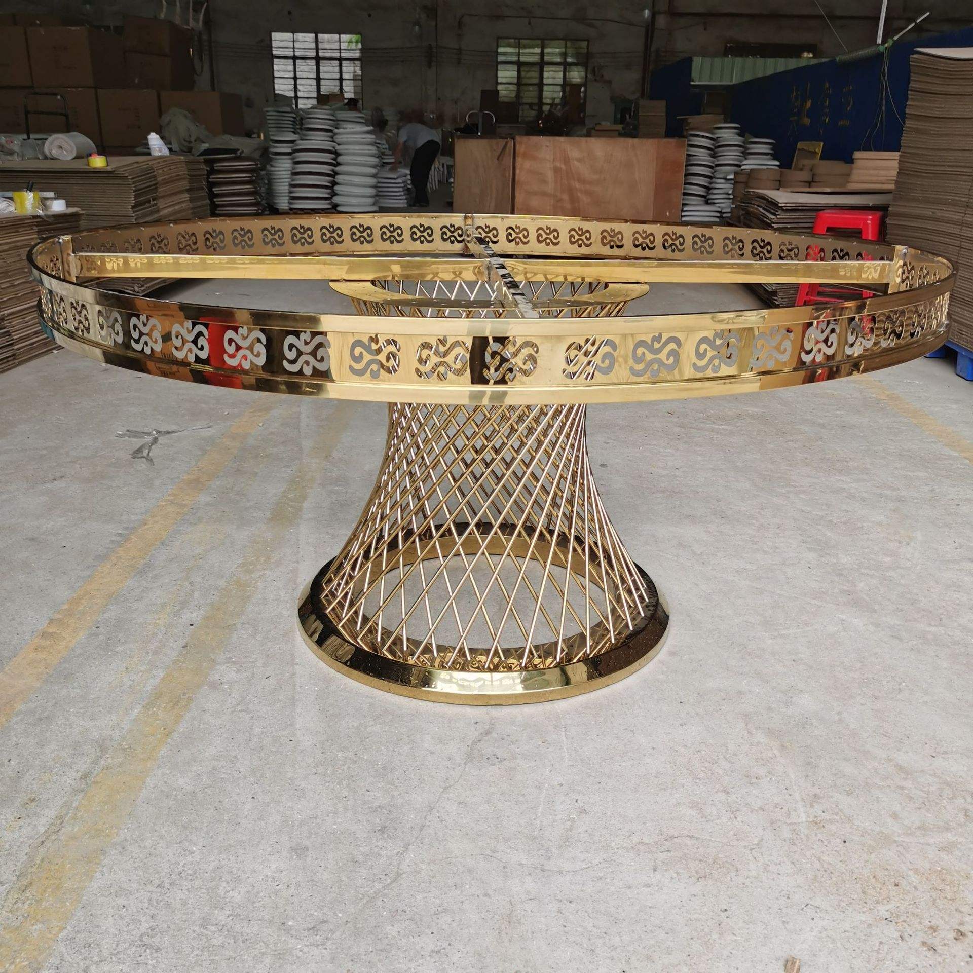 ทอง + แก้ว