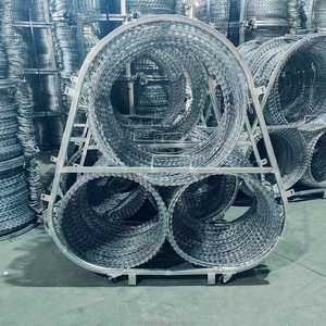 Alambre de Púas Galvanizado BTO30 de Gran Diámetro (1250 mm), Tipo <span class=keywords><strong>Concertina</strong></span>, para Malla de Protección y <span class=keywords><strong>Defensa</strong></span> Fronteriza - Product Image 5