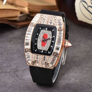 Montre de luxe pour femme, en alliage, cadran carré, à quartz, avec strass, modèle 2025, vente en gros, dernière collection, meilleures ventes - Product Image 4