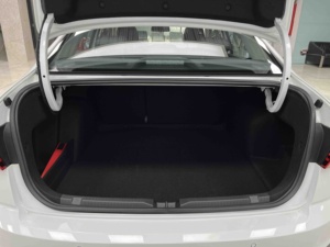 Volkswagen Bora 2022 200TSI DSG Edición Conducción Inteligente PRO, Volante a la Izquierda, Gasolina, Sedán Usado - Product Image 5