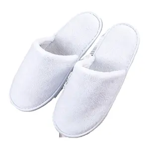 Warm Winter Wholesale 4 Seasons Quite Plush Indoor Close Toe White Hotel Slippers