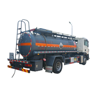 Camion-citerne à huile de 12 tonnes, origine Hubei Suizhou, normes de sécurité élevées pour le transport de pétrole