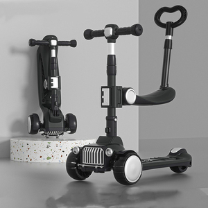 Vente en gros Roues clignotantes en PU Scooter pour enfants Scooter imprimé léger avec barre de poussée/Scooter portable pliable pour enfants à 3 roues - Product Image 5