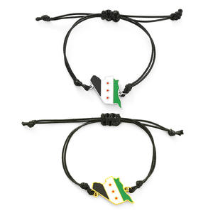 Pulsera con Abalorio <span class=keywords><strong>DE</strong></span> LA Bandera <span class=keywords><strong>de</strong></span> <span class=keywords><strong>Siria</strong></span> Esmalte Chapado en Oro <span class=keywords><strong>de</strong></span> 18K Pulsera <span class=keywords><strong>de</strong></span> Cuerda <span class=keywords><strong>de</strong></span> Macramé con Mapa Sirio <span class=keywords><strong>de</strong></span> Acero Inoxidable - Product Image 1