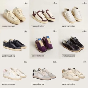 รองเท้าผ้าใบ Ball Star ระบายอากาศได้ดี บุนุ่มสบาย คลาสสิก โดดเด่นด้วยประกายวิบวับ แฟชั่นทันสมัย ดีไซน์เนอร์ พื้นสีทอง สไตล์เรโทร สีขาววิบวับ - Product Image 2