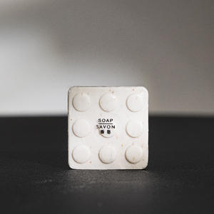 Vente en gros Airbnb personnalisé shampoing de salle de bain de luxe pour articles de toilette fournitures hôtelières d'agrément - Product Image 6