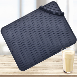 Tapete de Drenaje de Silicona Simple y Moderno, <span class=keywords><strong>Posavasos</strong></span> Cuadrado Creativo Antideslizante para Cocina, para Ollas, Tazones, Palillos y Agua - Product Image 1