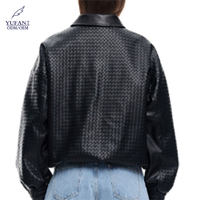Veste en cuir PU personnalisée pour femmes YuFan avec texture manteaux décontractés noirs pour fabricant de vêtements pour femmes