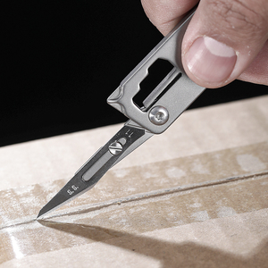 Alat EDC logam campuran <span class=keywords><strong>Titanium</strong></span> kamping mendaki, alat Multitool Pry Bar <span class=keywords><strong>Mini</strong></span> <span class=keywords><strong>Titanium</strong></span> Pry Bar <span class=keywords><strong>Titanium</strong></span> EDC Pry Bar dengan fungsi pembuka botol - Product Image 5