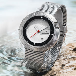 Montre à quartz avec cadran rotatif, cadeau idéal pour le Nouvel An, jouet intéressant avec cadre, montre-bracelet 2026, design <span class=keywords><strong>Daniel</strong></span> Gorman - Product Image 1