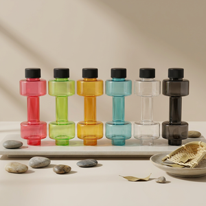 550ml Neuartiges Hantelförmiges Cocktailglas im Amerikanischen Stil mit Deckel Plastik Bier/Wein/Fitness-Themen Bar-Trinkglas für Partys - Product Image 4