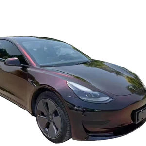 فيلم سيارات LumaRover فائق الخفوت بلون أحمر روماني وضوء متدفق أسود غامض، مصنوع من مادة PET بسمك 6.5 مل، قابل للتخصيص مع شعار OEM وعلبة متغيرة اللون - Product Image 1