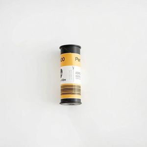 ฟิล์มสีและฟิล์มขาวดำ 120 สี สำหรับกล้อง 120, ฟิล์มสี 35 มม. และฟิล์มขาวดำสำหรับกล้อง 135 - Product Image 1