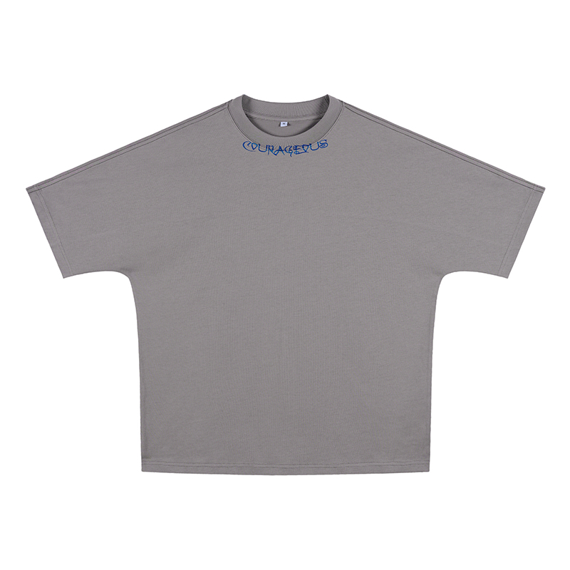 สีเทาเข้ม