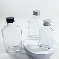 Botol anggur datar bening 50ml 100ml 200mlClear, botol kaca jus dengan tutup Aluminium, botol Pet Grade makanan dapat dipakai ulang