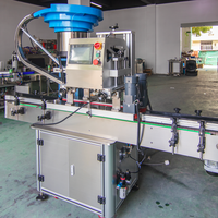 Máquina Tapadora Automática de Cuatro Ruedas CM140 para Botellas de Vidrio y Plástico con Certificación CE para Productos Alimenticios y de Cuidado de la Piel