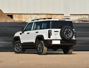 בייג'ינג BJ40 שנת 2026, הגה בצד שמאל, מנוע 2.0T בנזין, רכב שטח, מושבי עור פרימיום, בטיחות ברמה צבאית, הנעה כפולה אוטומטית. - Product Image 5