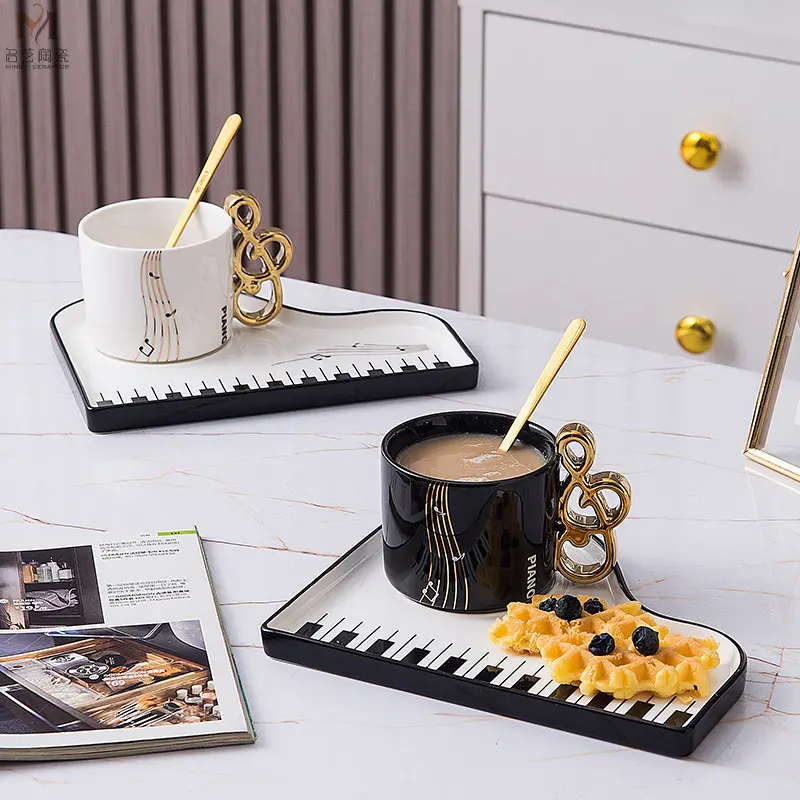 Yeni 200ml Nordic piyano siyah beyaz anahtar seramik kahve seti zarif tabağı plaka kupa ile el kaşık