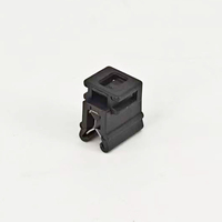 Clip d'attache de câble en nylon automobile en plastique noir autobloquant pour panneau solaire Clip de câble réutilisable pour câble de module PV