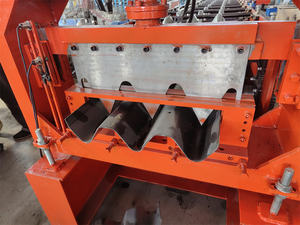 Autoroute de feuille de vitesse rapide non-stop Nouveau design Métal en acier galvanisé W BeamThrie Beam Roll Forming Machine - Product Image 4