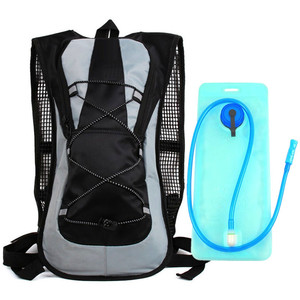 Mochila de Hidratación con Bolsa de Agua de 2L, para Deportes al Aire Libre, Ciclismo, Senderismo, Camping, Diseño de Malla Transpirable - Product Image 1