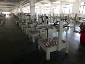 AS323 yarı otomatik üst kapaklar kat kemerler konveyör karton kutu kasa mühürleyen yapıştırma makinesi - Product Image 3