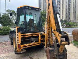 Chargeuse-pelleteuse JCB 3DX / 3CX Plus Eco 4x4 en bon état à vendre à bon prix – Achetez neuve ou d'occasion, bien entretenue - Product Image 3