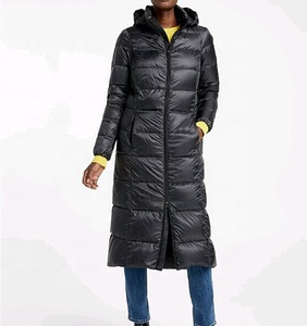 Commercio all'ingrosso da donna giacca invernale in <span class=keywords><strong>piumino</strong></span> di cotone <span class=keywords><strong>piumino</strong></span> in tessuto gonfio giacca invernale da donna <span class=keywords><strong>Trench</strong></span> da donna <span class=keywords><strong>piumino</strong></span> corto - Product Image 1