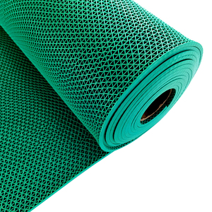 Tapete de PVC Tipo S para Piso Hueco, 5mm, Antideslizante, con Drenaje, en Rollo, para Piscinas y Parques Acuáticos - Product Image 6