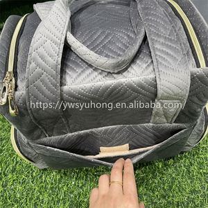 Sac de rangement portable double couche grande capacité en velours pour maquillage et vernis à ongles, certifié BSCI - Product Image 3