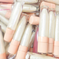 Teinte à lèvres liquide végane effet gloss repulpant longue tenue et haute brillance pour marque privée