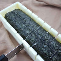 Machine à faire des sushis 	 Kit professionnel de fabrication de sushis DIY : Moule à boulettes de riz aux algues, Rouleau à rouleaux de riz pour légumes et viandes, Outils de sushi faciles
