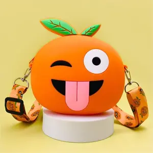 도매 크리에이 티브 재미있는 오렌지 모양 만화 아이들을위한 사랑스러운 귀여운 부드러운 실리콘 어깨 크로스 바디 백