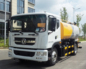 XCMG oficial de <span class=keywords><strong>segunda</strong></span> <span class=keywords><strong>mano</strong></span> XZJ5161GQXD5 China 5000 litros camiones <span class=keywords><strong>cisterna</strong></span> de <span class=keywords><strong>agua</strong></span> para la venta - Product Image 2