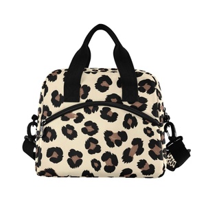 Fashionable Custom Leopard Printed 15L Polyester Food Thermal Stylish and Practical Insulated Cooler Bags for Lunch Picnic - Product Image 2