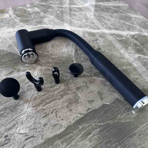 Pistola massaggiante con 30 velocità e 5 teste per atleti uomini donne massaggiatore portatile per alleviare il dolore pistola per massaggio in tessuto profondo - Product Image 5