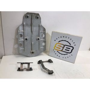 Compatibile con BMW F800GS 2008-2012 Kit copertura pompa acqua e tubi sistema di raffreddamento - Product Image 2