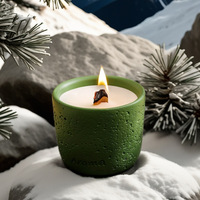 Großhandel: Keramik-Kerzengefäße mit Rauhstruktur und Prägung, Aroma-Logo, Holzdocht, Duftkerze für Innenräume, Geschenk, Großpackung