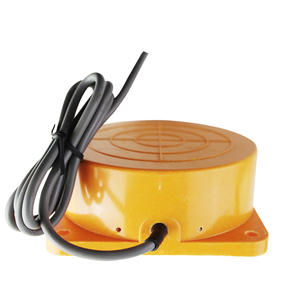 TCC-30120A/B/C/D/AL/BL/-20120A/B/EJ สวิตช์ตรวจจับระยะไกลแบบเหนี่ยวนำทรงกระบอกขนาดใหญ่ - Product Image 1