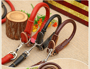 <b>Pet</b> Dog Leather <b>Collar</b> <b>Leash</b> Home Dog Walking <b>Leash</b> Set <b>Pet</b> PU <b>Collar</b> <b>Leash</b> Fashionable Simple Impact Resistant Durable - Product Image 2