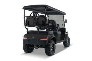 Voiturette de golf Kruiser 4PRO Forward 3-4 places, surélevée, 48V, ≤30 km/h, autonomie 70-90 km, capacité de montée 25 degrés, freins à disque avant - Product Image 1