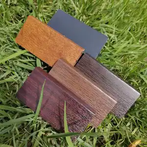 نمط الخشب قطاع من كلوريد متعدد الفاينيل غير البلاستيكي ل نافذة وباب إطارات
