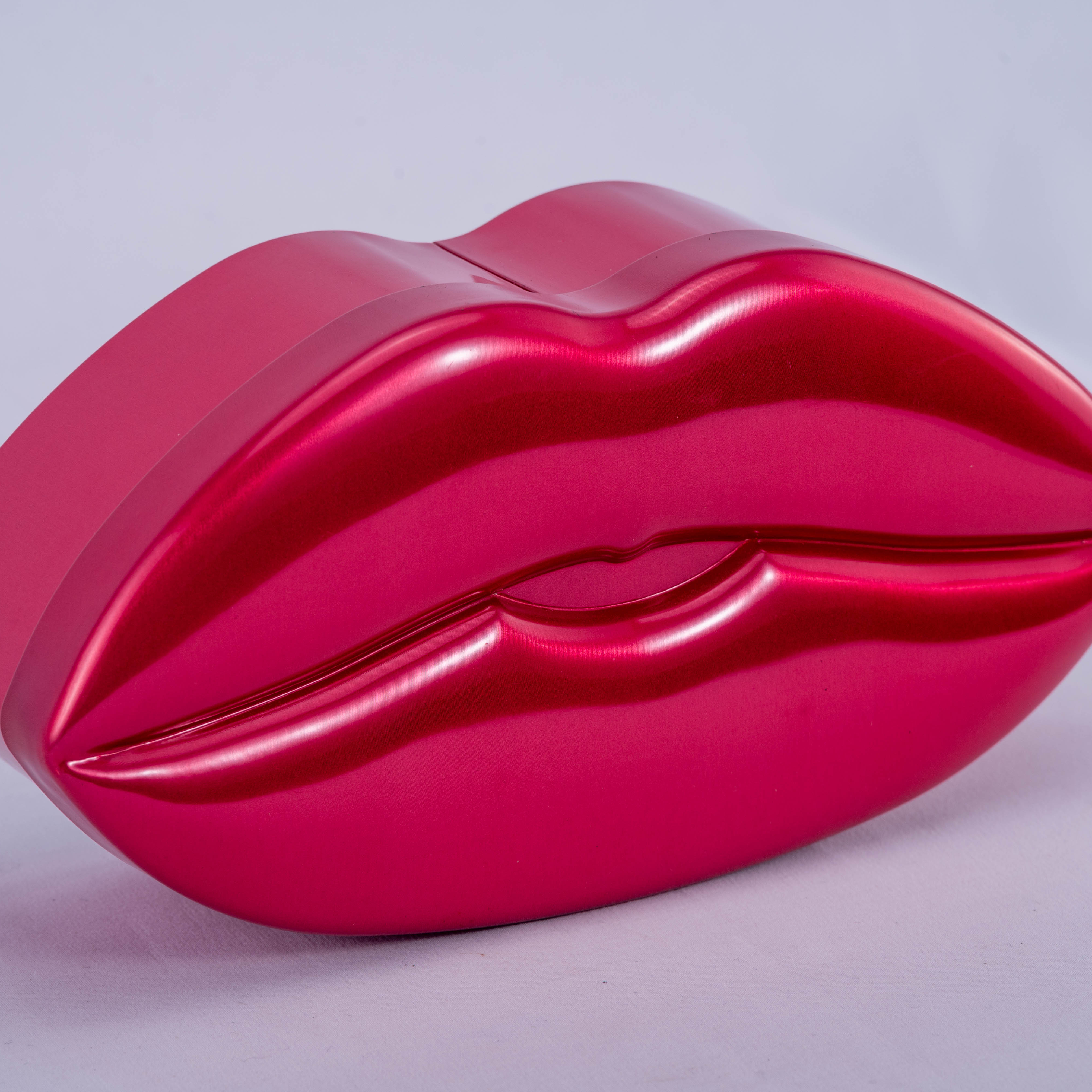 Hot Selling Customized Shape Empty Packaging For Cosmetic Lip Shape Tin Wrapper Luxury Tinplate