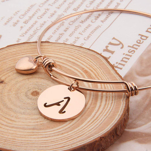 alphabet Personnalisé bracelet <span class=keywords><strong>En</strong></span> <span class=keywords><strong>Or</strong></span> Rose Mantra Devis Positif Gravé <span class=keywords><strong>Motivation</strong></span> D'amitié Graduation Manchette Bracelet - Product Image 6