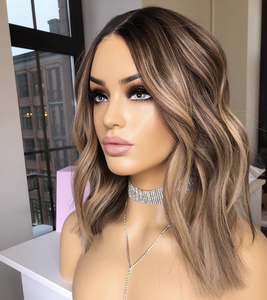 Topper in Seta di Qingdao per Donne, Parrucchino Kosher Ebraico, Base in Seta con Effetto Cuoio Capelluto Reale, Capelli Umani Europei Biondi - Product Image 5