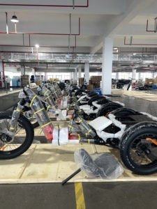 มอเตอร์ไซค์ทรงพลัง 48v 2500w 3 ล้อ สำหรับวิ่งบนทางดินและทางน้ำ รถสามล้อไฟฟ้า พาวเวอร์ไตรค์ - Product Image 3