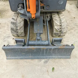 Thứ hai tay mini bánh xích máy xúc 1.7ton với xẻng lưỡi Hitachi zx17u Nhật Bản Thủy lực cát Digger giá thấp uzbekistan