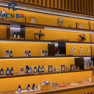 Exhibidor de Perfumes con Iluminación LED de Lujo de Guangzhou, Mueble de Vidrio Más Popular para Centros Comerciales, Diseño de Tienda de Perfumes - Product Image 5